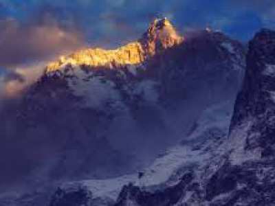 Kumbhakarna Base Camp and Peak Kumbhakarna Base Camp and Peak